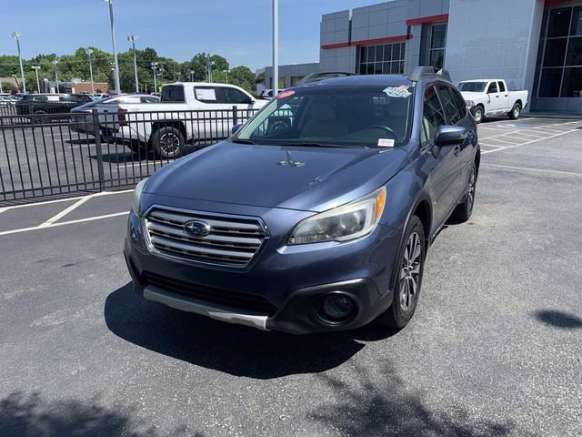 Used 2016 Subaru Outback 2.5i Limited AWD/4WD image 4