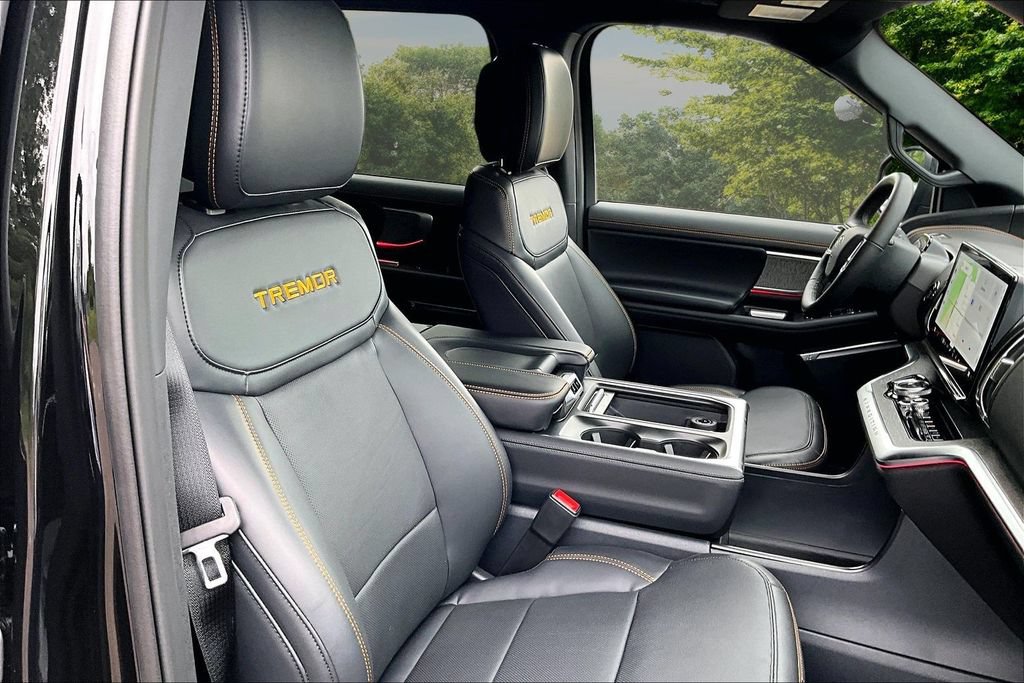 New 2026 Ford Expedition Tremor AWD/4WD image 8