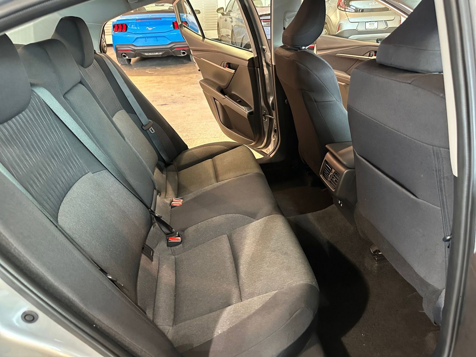 Used 2025 Toyota Camry LE FWD image 37