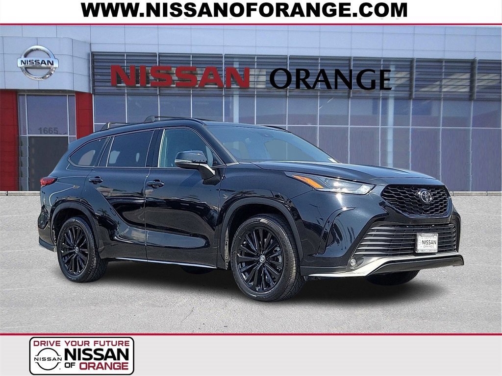 Used 2023 Toyota Highlander XSE