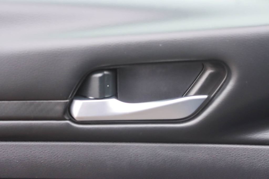 Used 2022 Nissan Altima 2.5 SR image 38