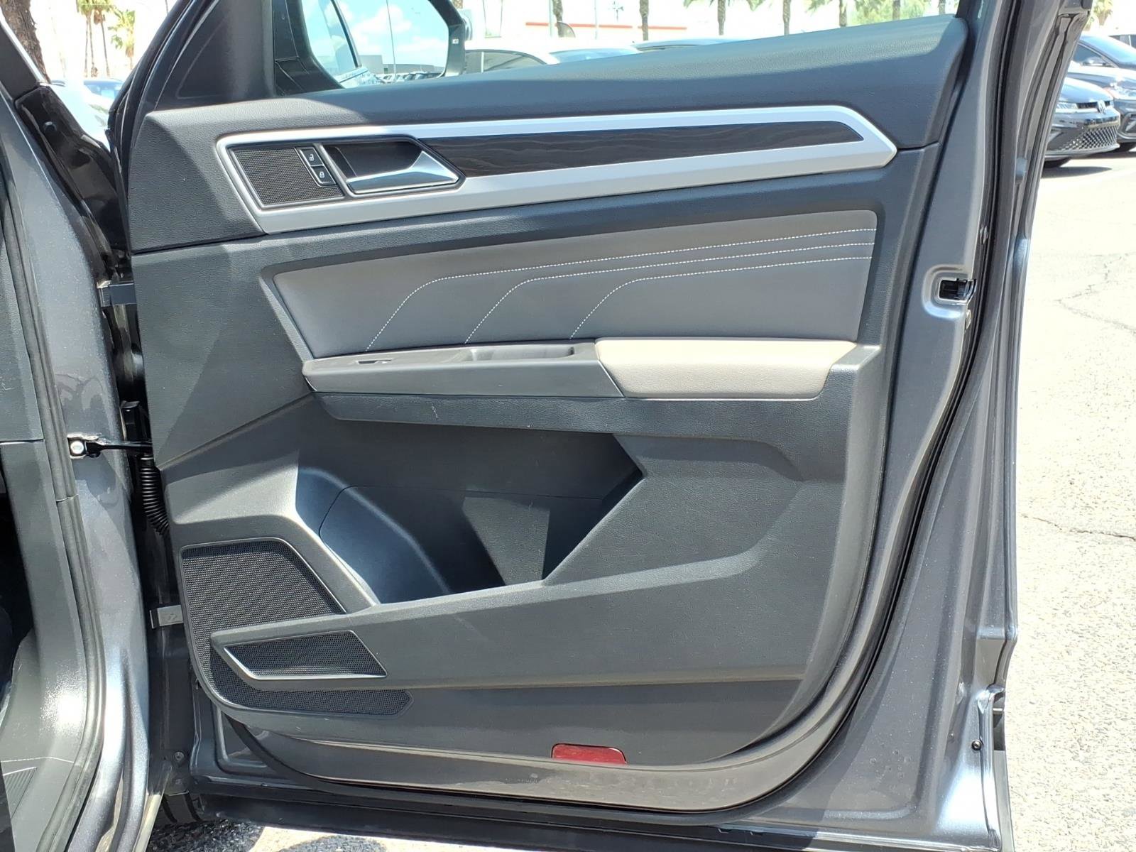 Certified 2023 Volkswagen Atlas SE FWD image 16