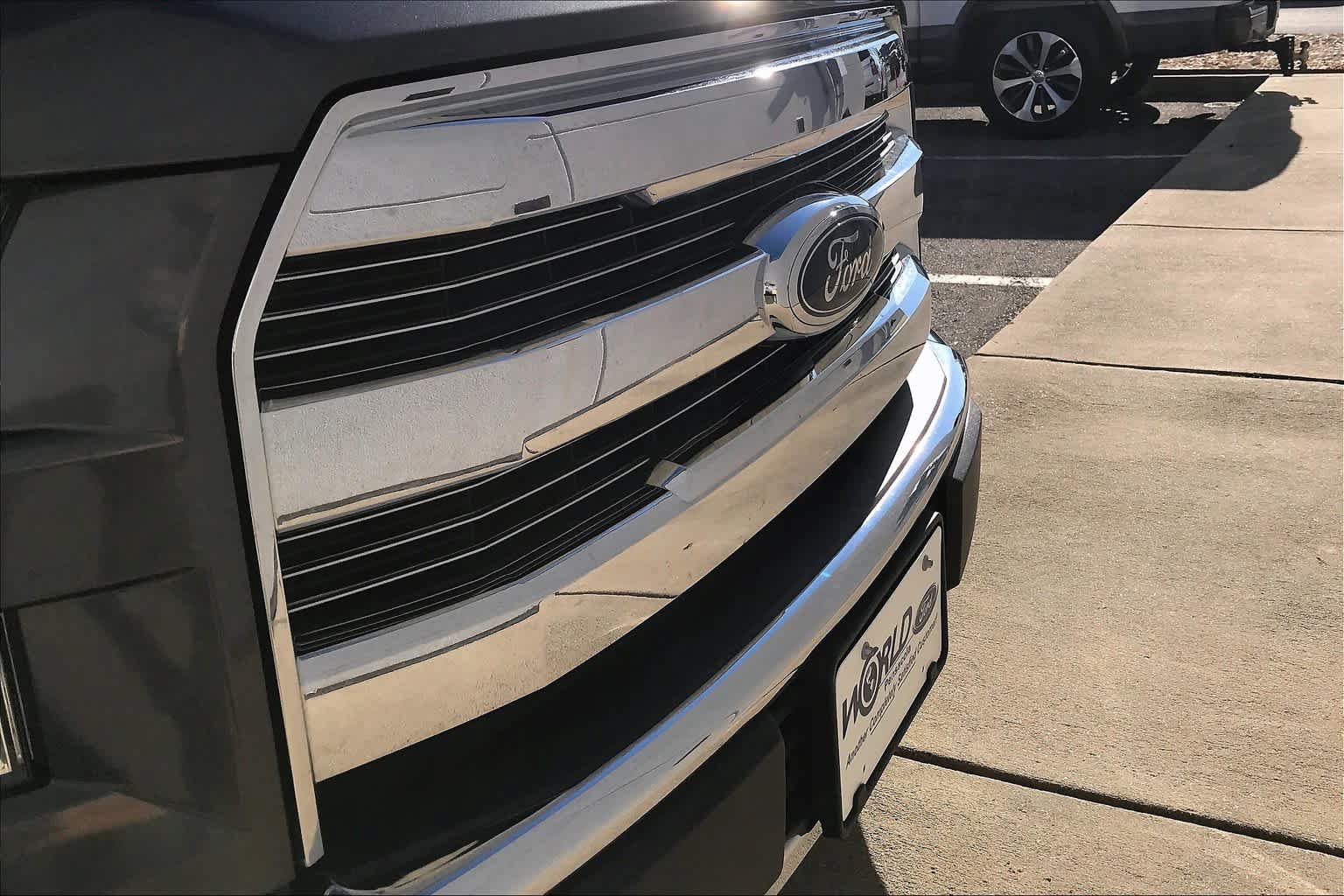 Used 2017 Ford F150 Lariat RWD image 31