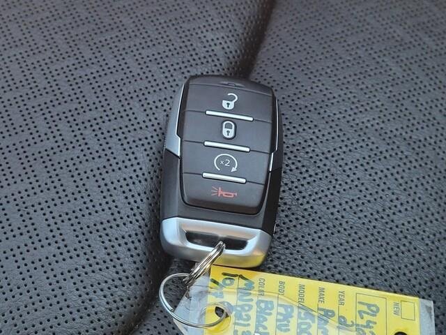 Used 2021 RAM 1500 Laramie image 29