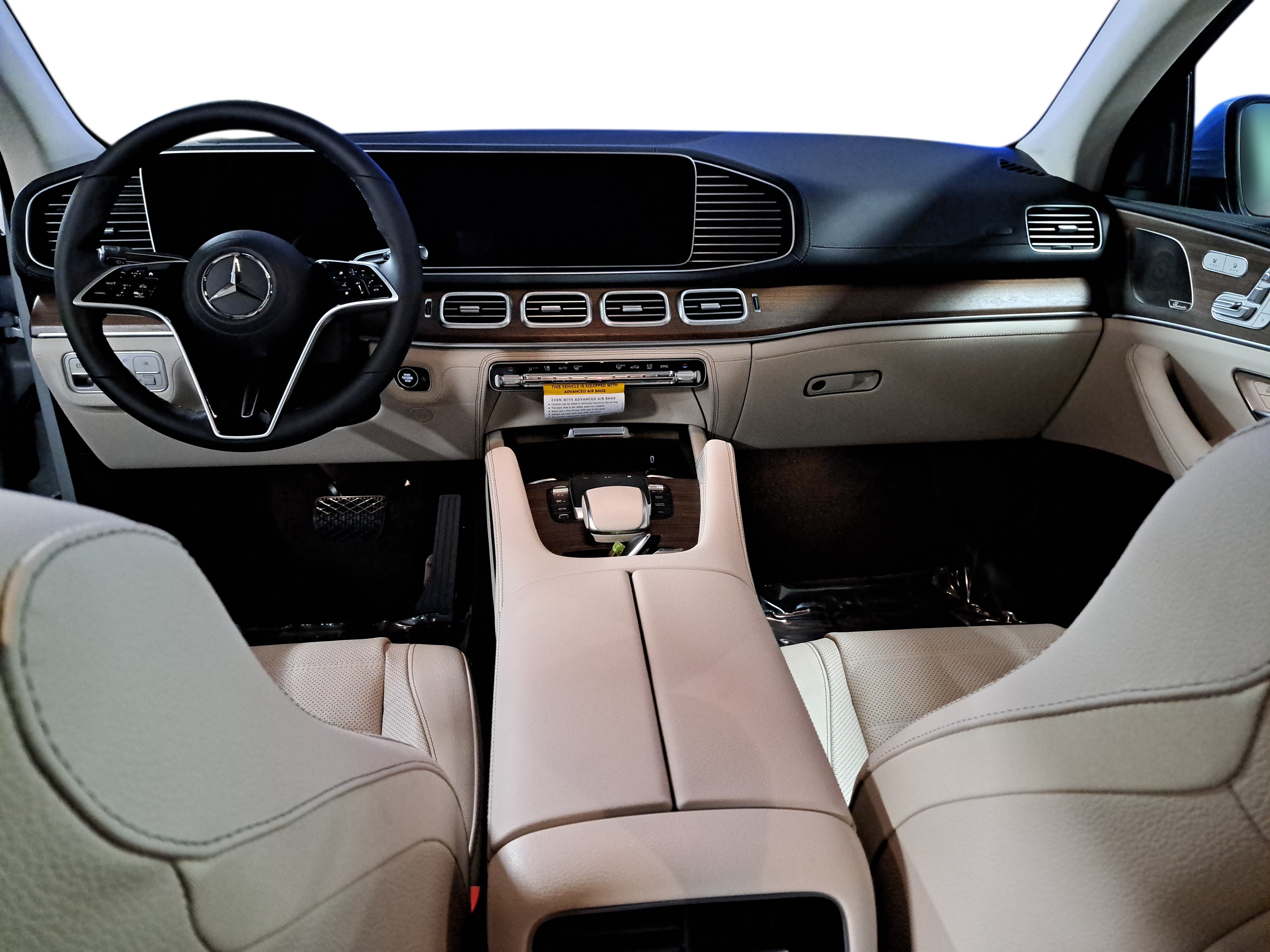 New 2026 Mercedes-Benz GLE 450 4MATIC Coupe image 9