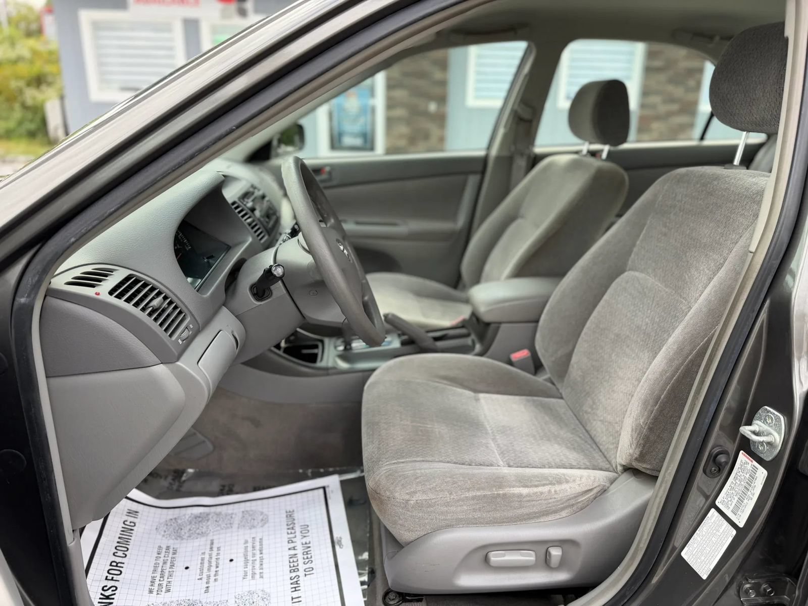 Used 2003 Toyota Camry LE FWD image 9
