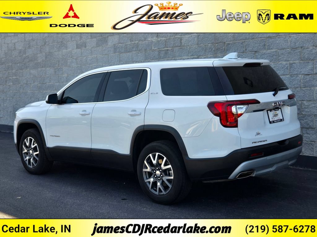 Used 2023 GMC Acadia SLE FWD image 3