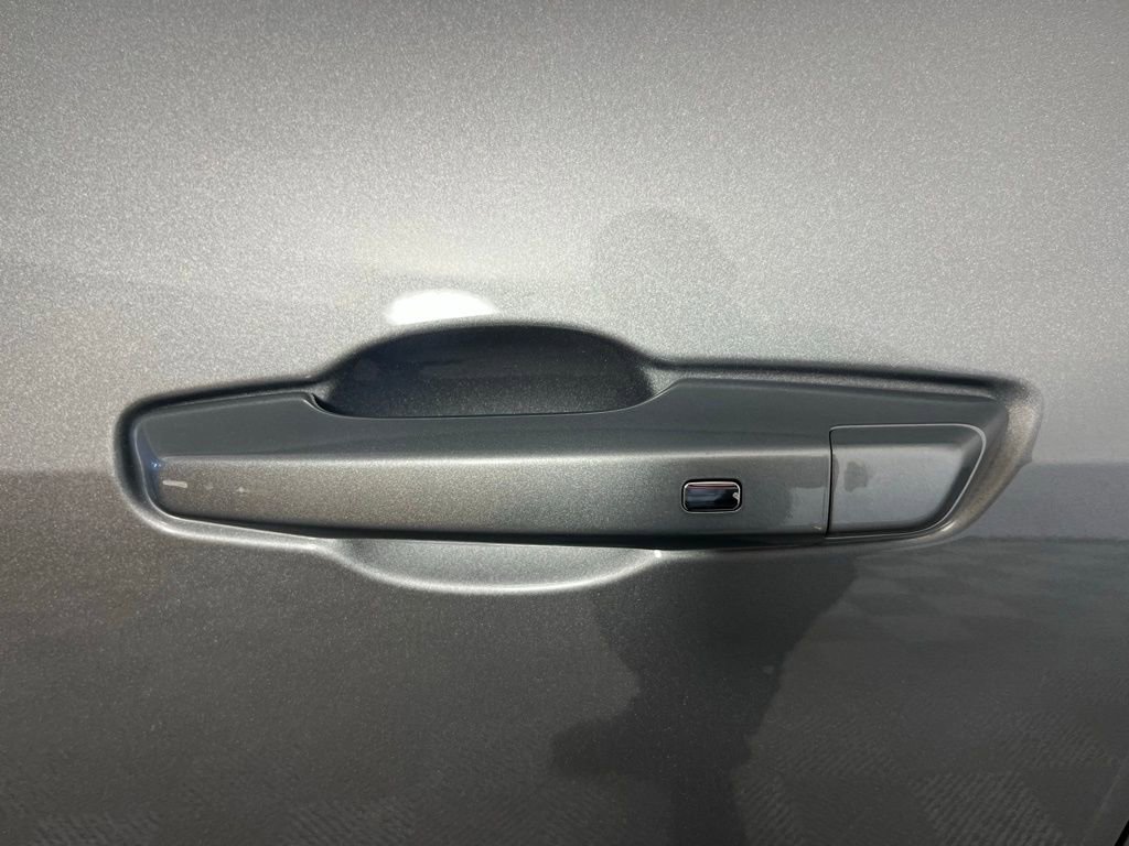 New 2026 Chevrolet Traverse Z71 w/ Driver Confidence Package image 13