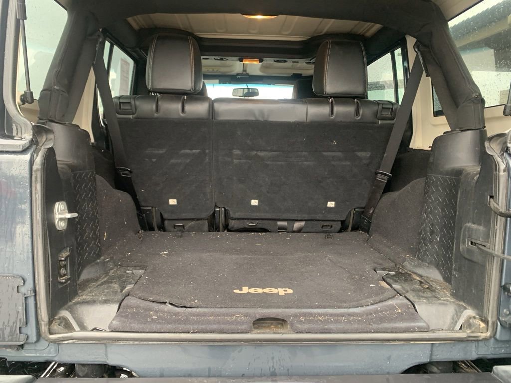 Used 2016 Jeep Wrangler Unlimited Sport image 14