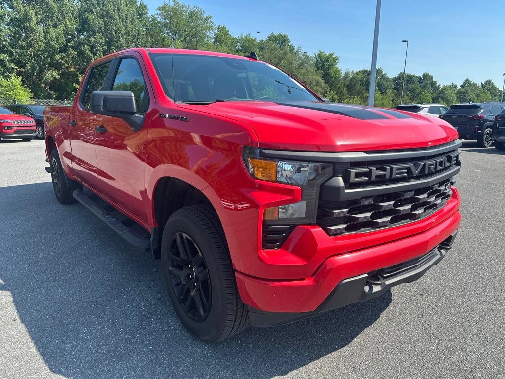 Used 2024 Chevrolet Silverado 1500 Custom w/ Rally Edition AWD/4WD image 3