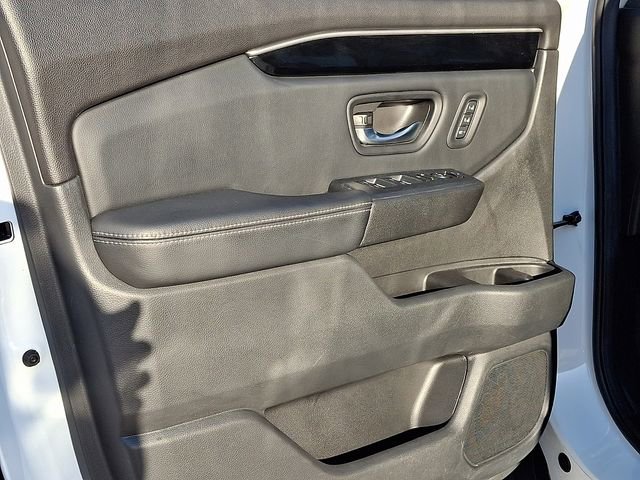 Used 2024 Honda Pilot Touring image 13