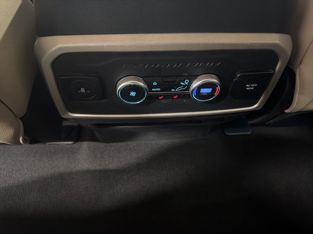 Used 2024 Ford Expedition Max Limited AWD/4WD image 16
