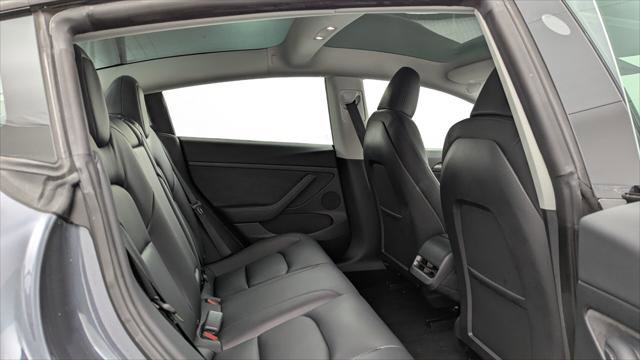 Used 2023 Tesla Model 3 Standard Range RWD image 18