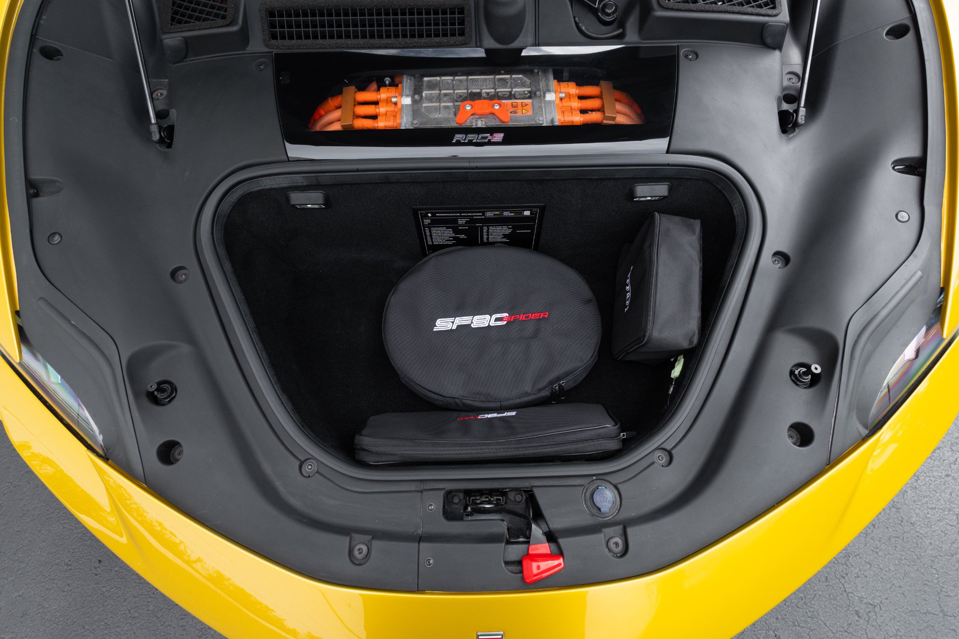 Used 2022 Ferrari SF90 Spider AWD/4WD image 76