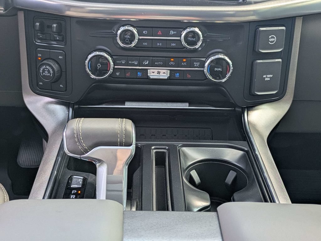 New 2026 Ford F150 Platinum w/ Equipment Group 703A Plus AWD/4WD image 18