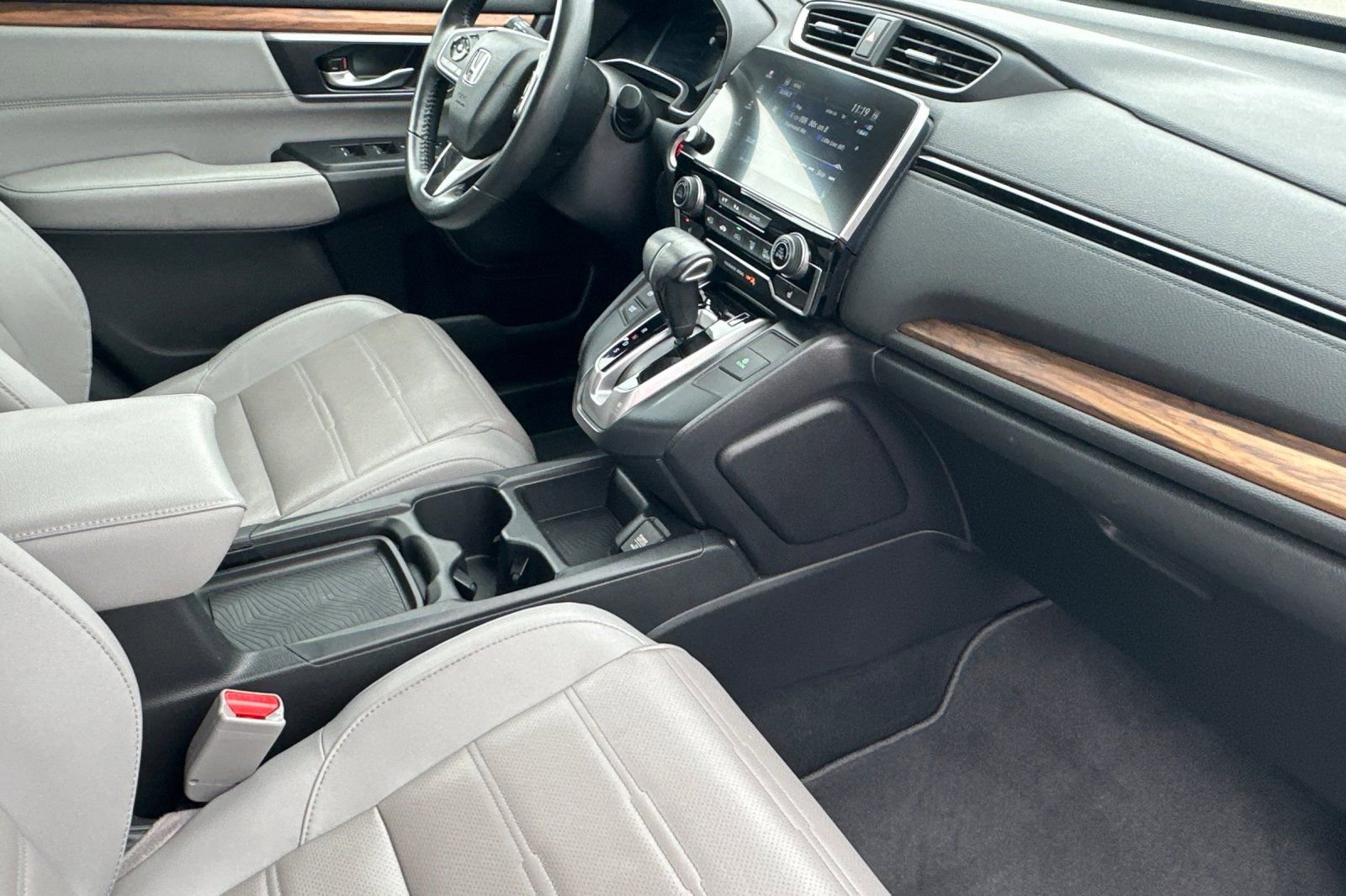 Used 2019 Honda CR-V Touring image 16
