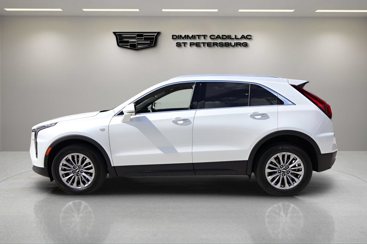 Certified 2025 Cadillac XT4 Premium Luxury w/ Technology Package FWD image 2