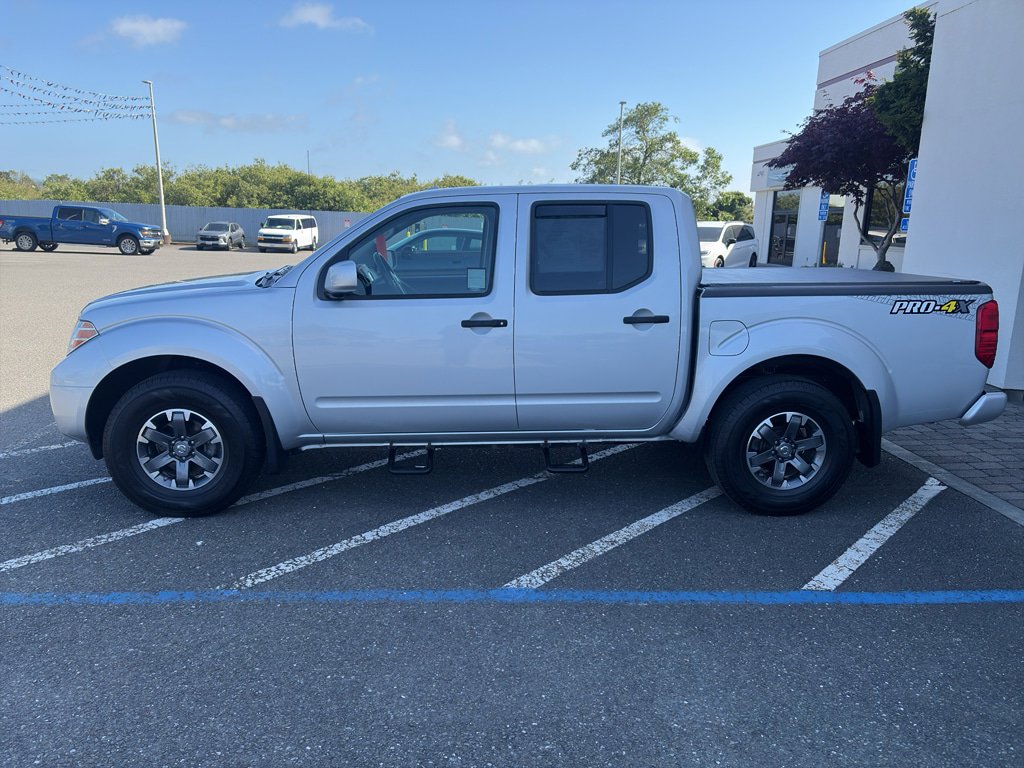 Used 2018 Nissan Frontier PRO-4X AWD/4WD image 3