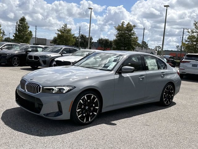 New 2026 BMW 330i Sedan w/ M Sport Package RWD image 7