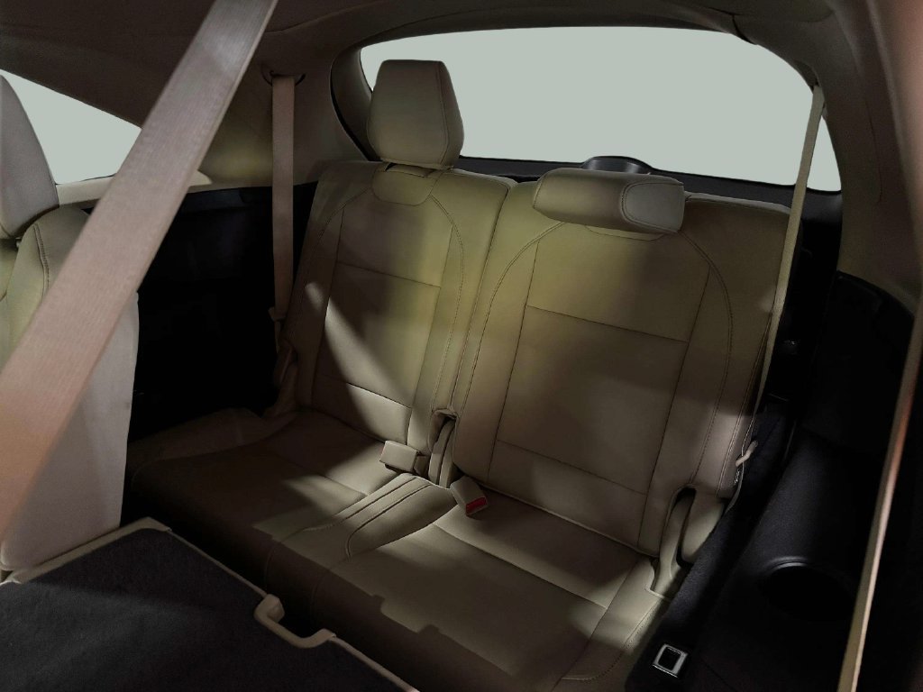 Used 2020 Acura MDX SH-AWD image 25