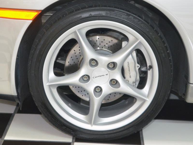 Used 2003 Porsche 911 Cabriolet image 13