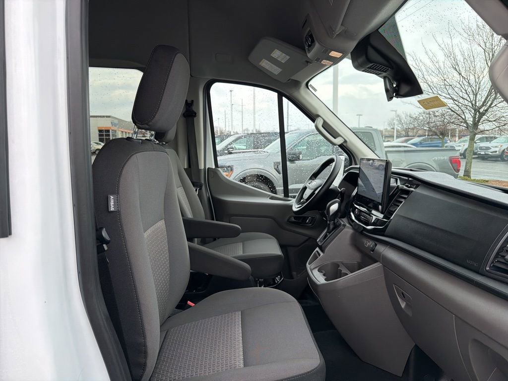 Used 2024 Ford Transit 350 XLT image 19