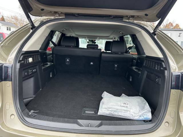 Certified 2025 MAZDA CX-70 Plug-In Hybrid w/ Premium Pkg image 21