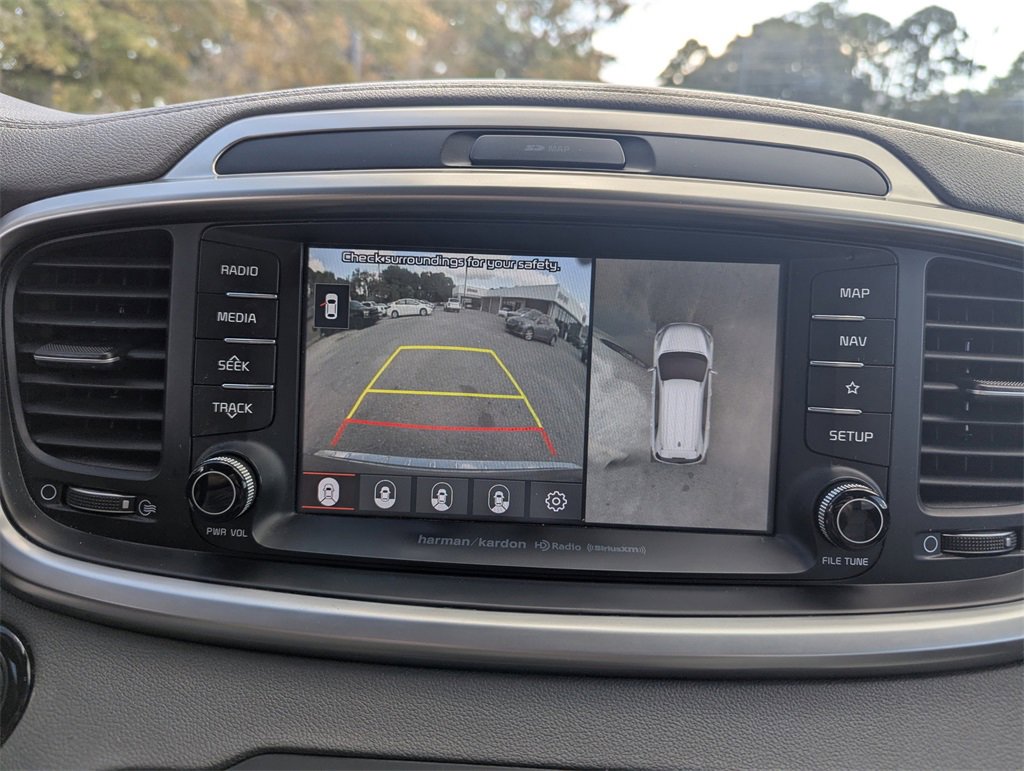 Used 2019 Kia Sorento SX w/ SX Touring Package image 26