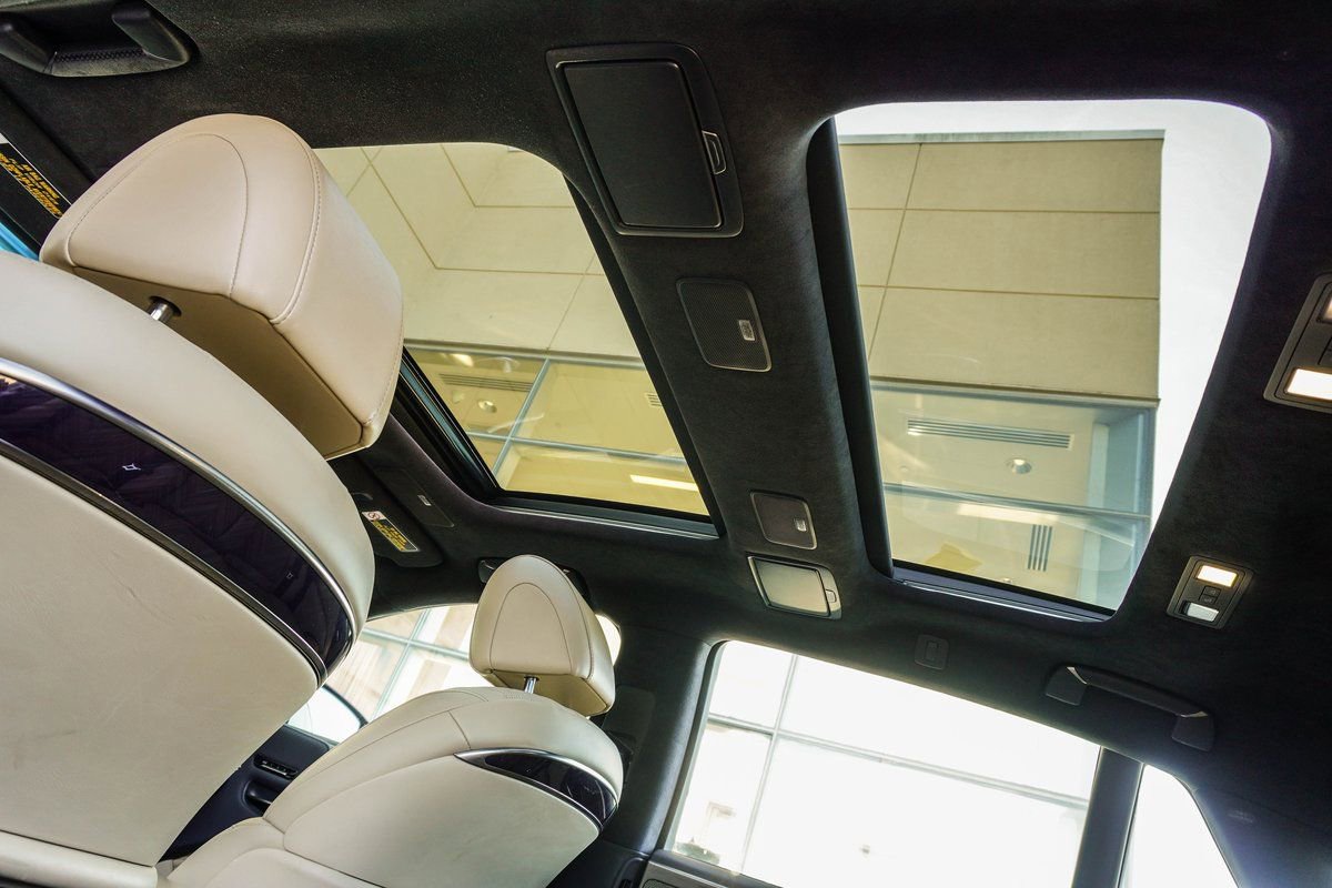 Used 2022 Lexus LS 500 w/ Interior Upgrade Package image 41