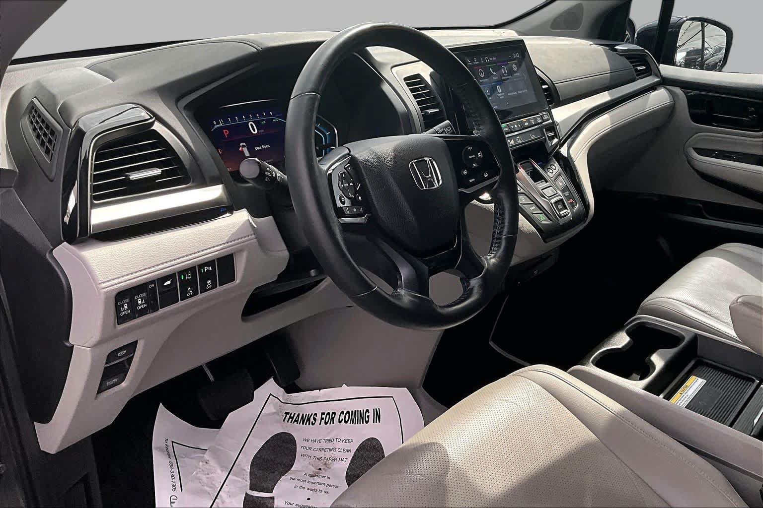 Used 2018 Honda Odyssey Elite image 18