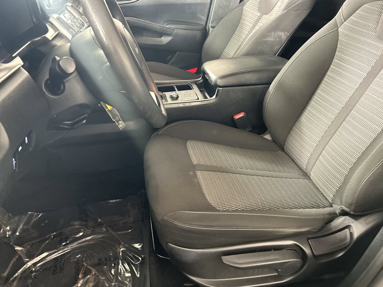 Used 2022 Kia Sorento LX FWD image 21