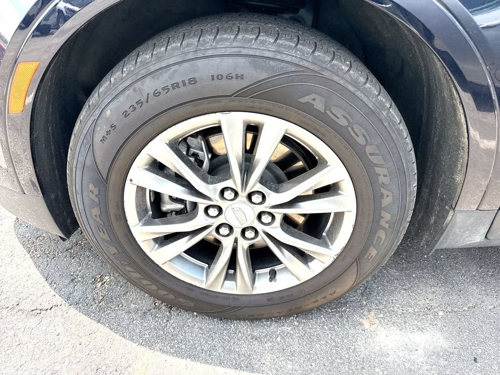 Used 2021 Cadillac XT5 Premium Luxury w/ LPO, Premium Carpet Package AWD/4WD image 5