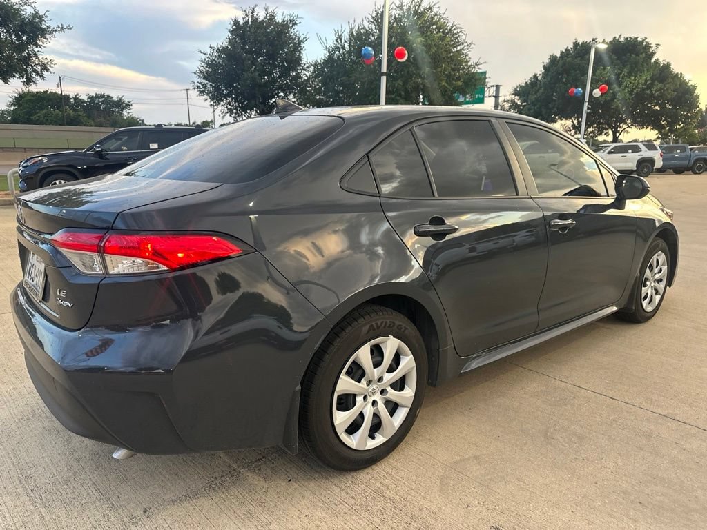 Used 2026 Toyota Corolla LE FWD image 5