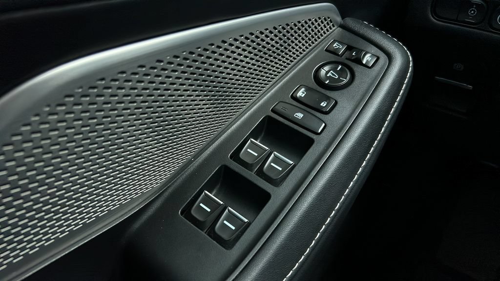 Used 2022 Acura MDX w/ Technology Package FWD image 11