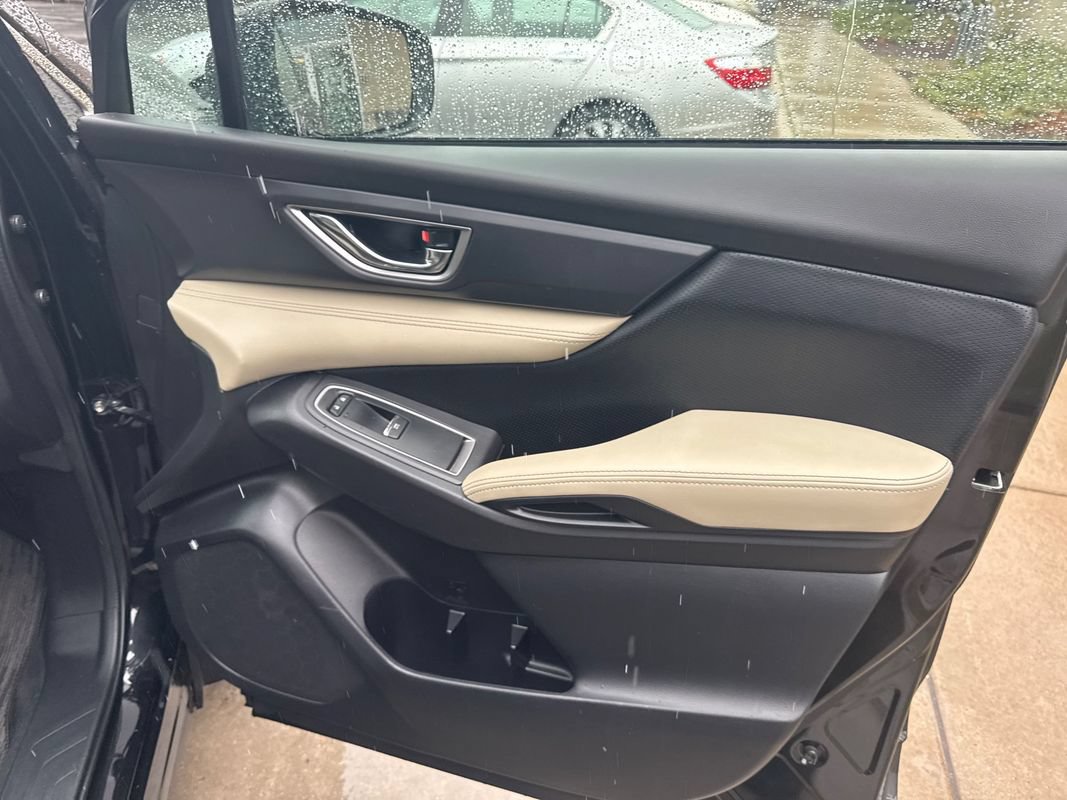 Used 2022 Subaru Ascent Limited AWD/4WD image 15