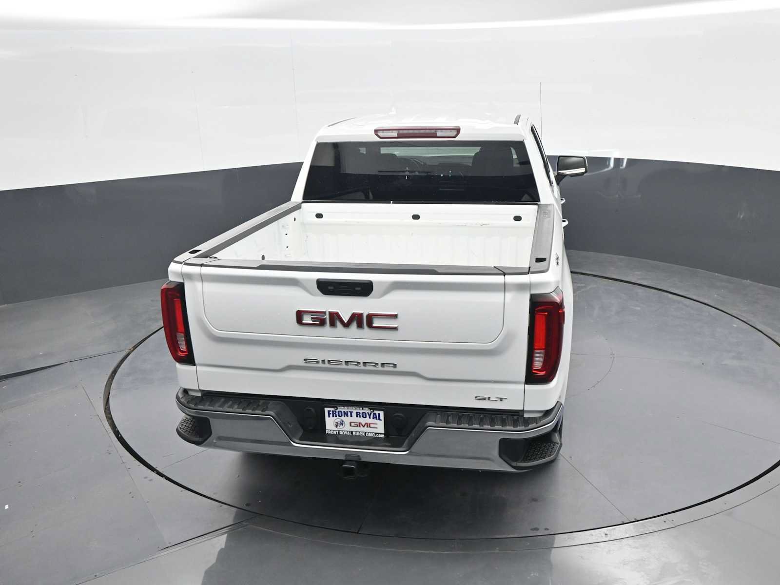 Used 2025 GMC Sierra 1500 SLT AWD/4WD image 40