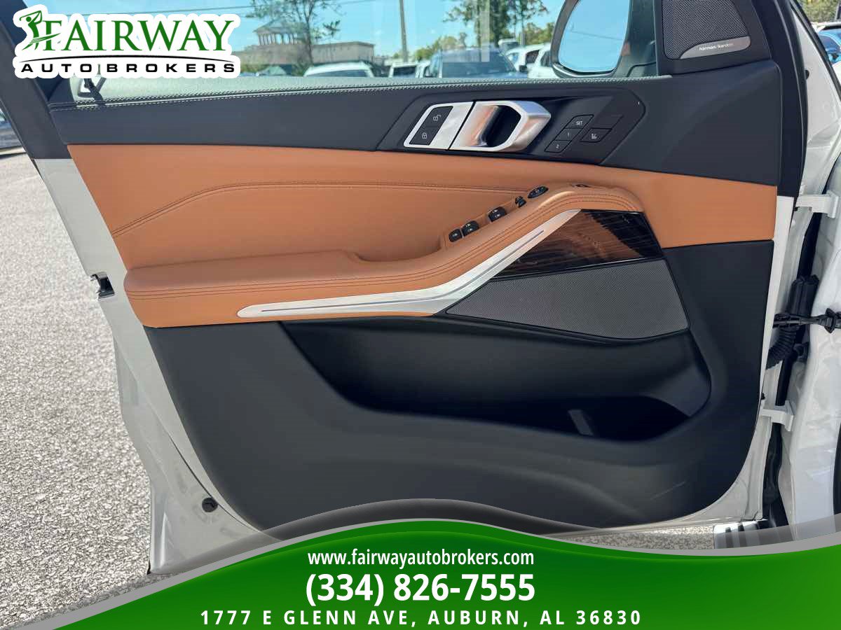 Used 2026 BMW X5 xDrive40i w/ Climate Comfort Package AWD/4WD image 29