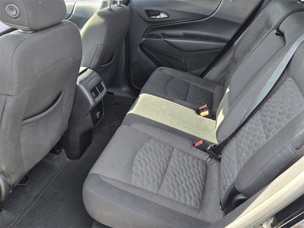 Used 2018 Chevrolet Equinox LT image 12