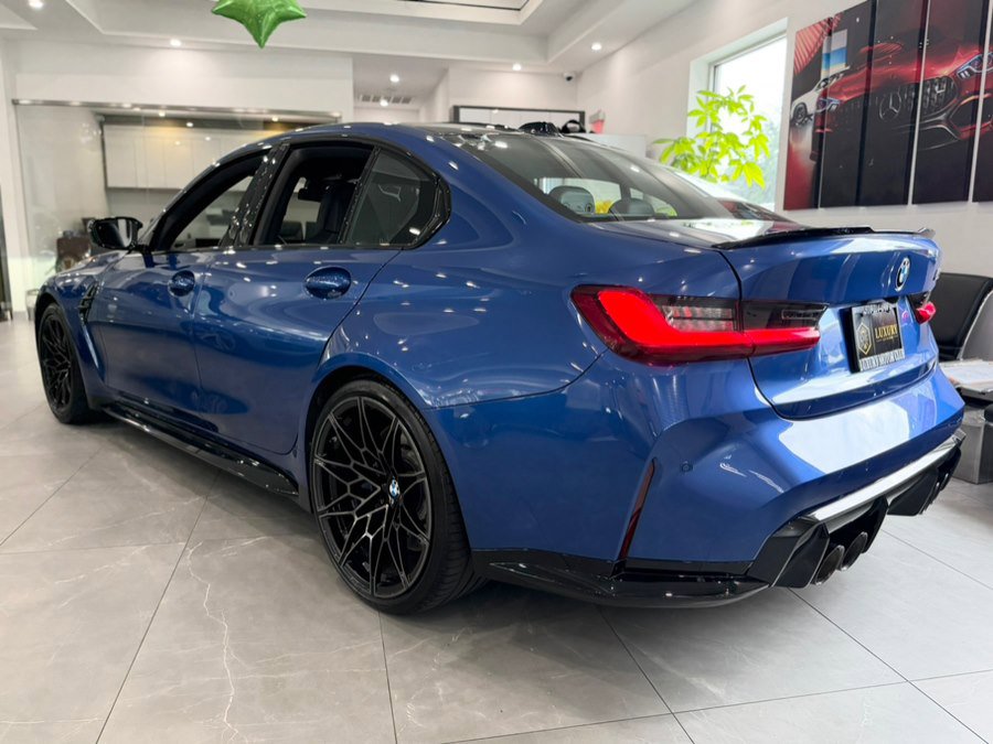 Used 2025 BMW M3 Competition RWD image 5