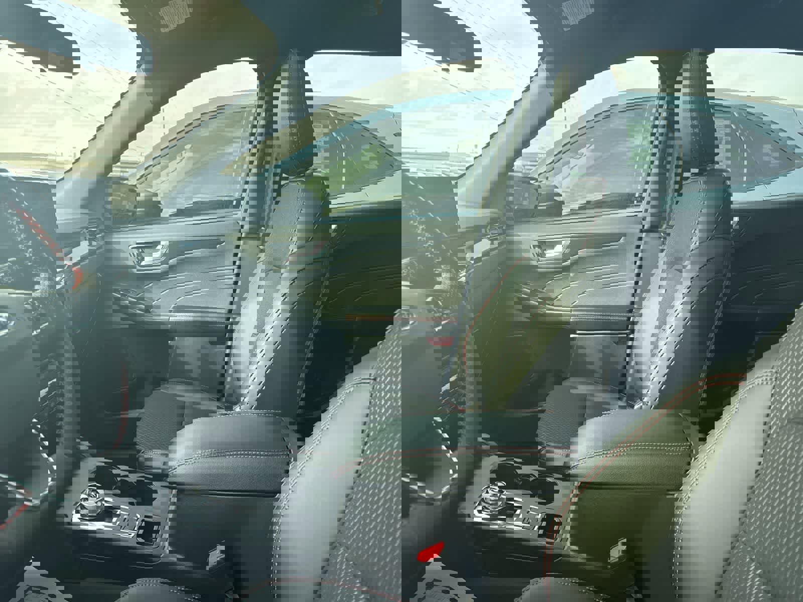 New 2026 Ford Escape ST-Line w/ Tech Pack #1 image 27