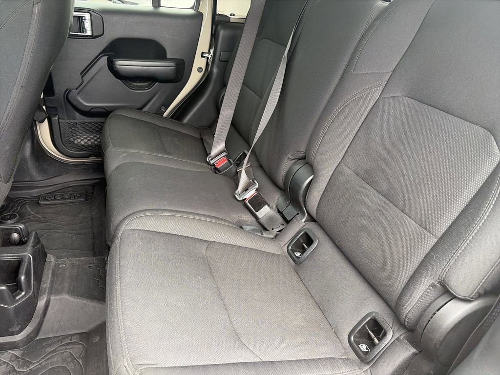 Used 2020 Jeep Gladiator Sport AWD/4WD image 31