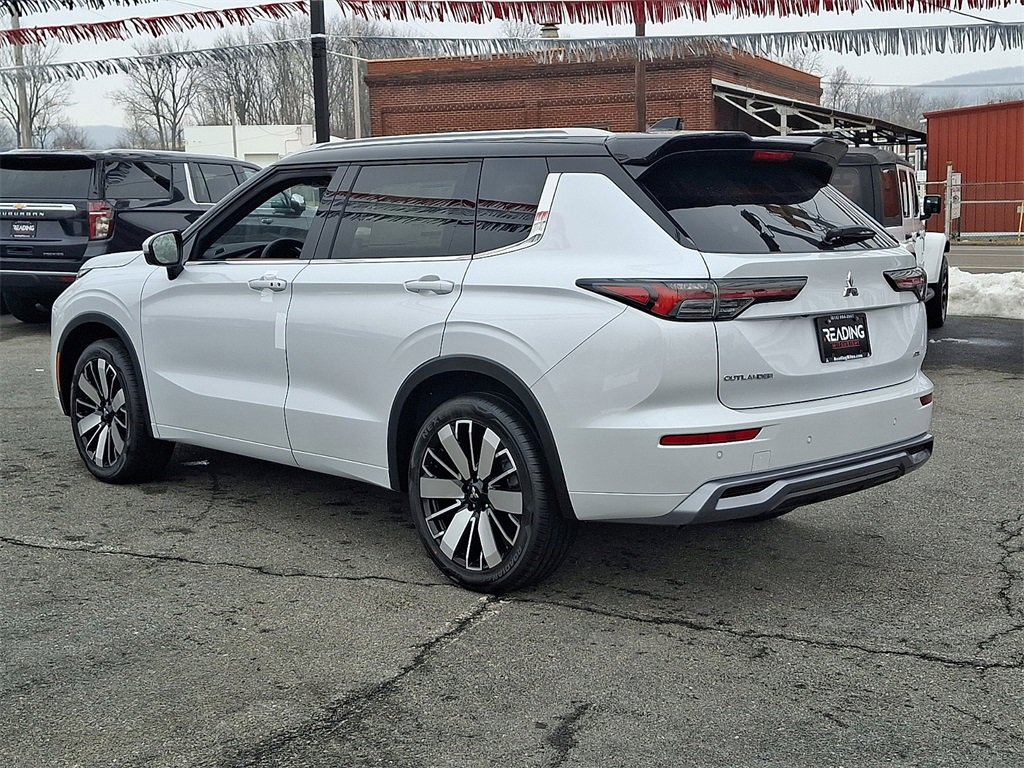 New 2026 Mitsubishi Outlander SEL image 5