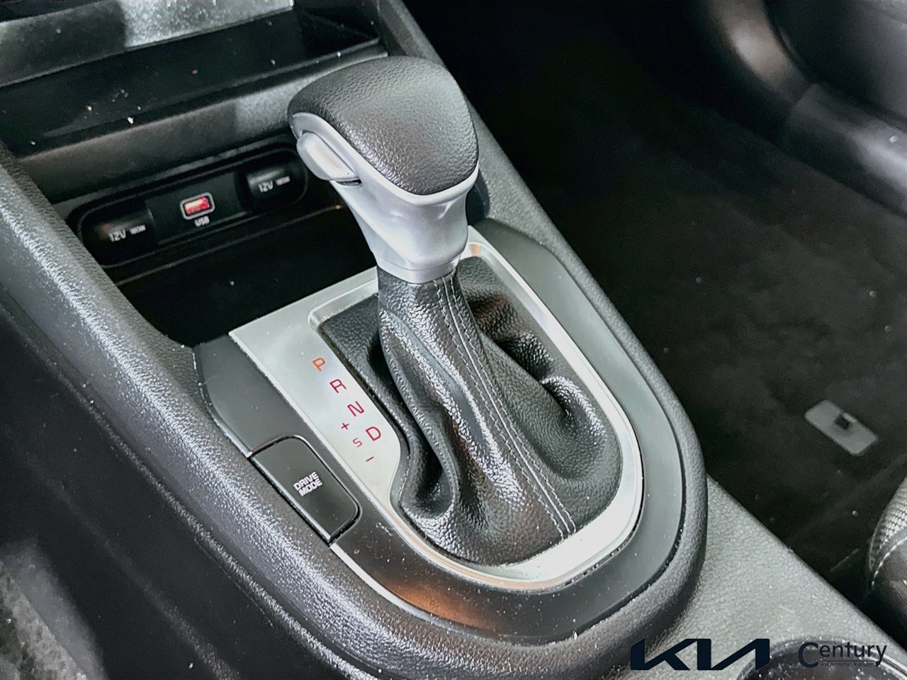 Certified 2023 Kia Forte LXS w/ LXS Technology Package FWD image 16