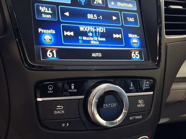 Used 2018 Acura RDX w/ Technology Package AWD/4WD image 16