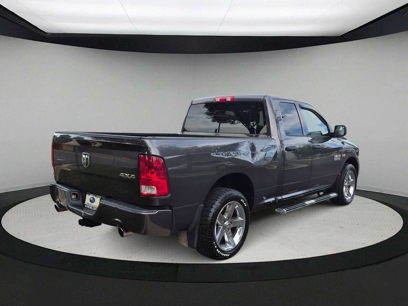 Used 2016 RAM 1500 Express AWD/4WD image 8
