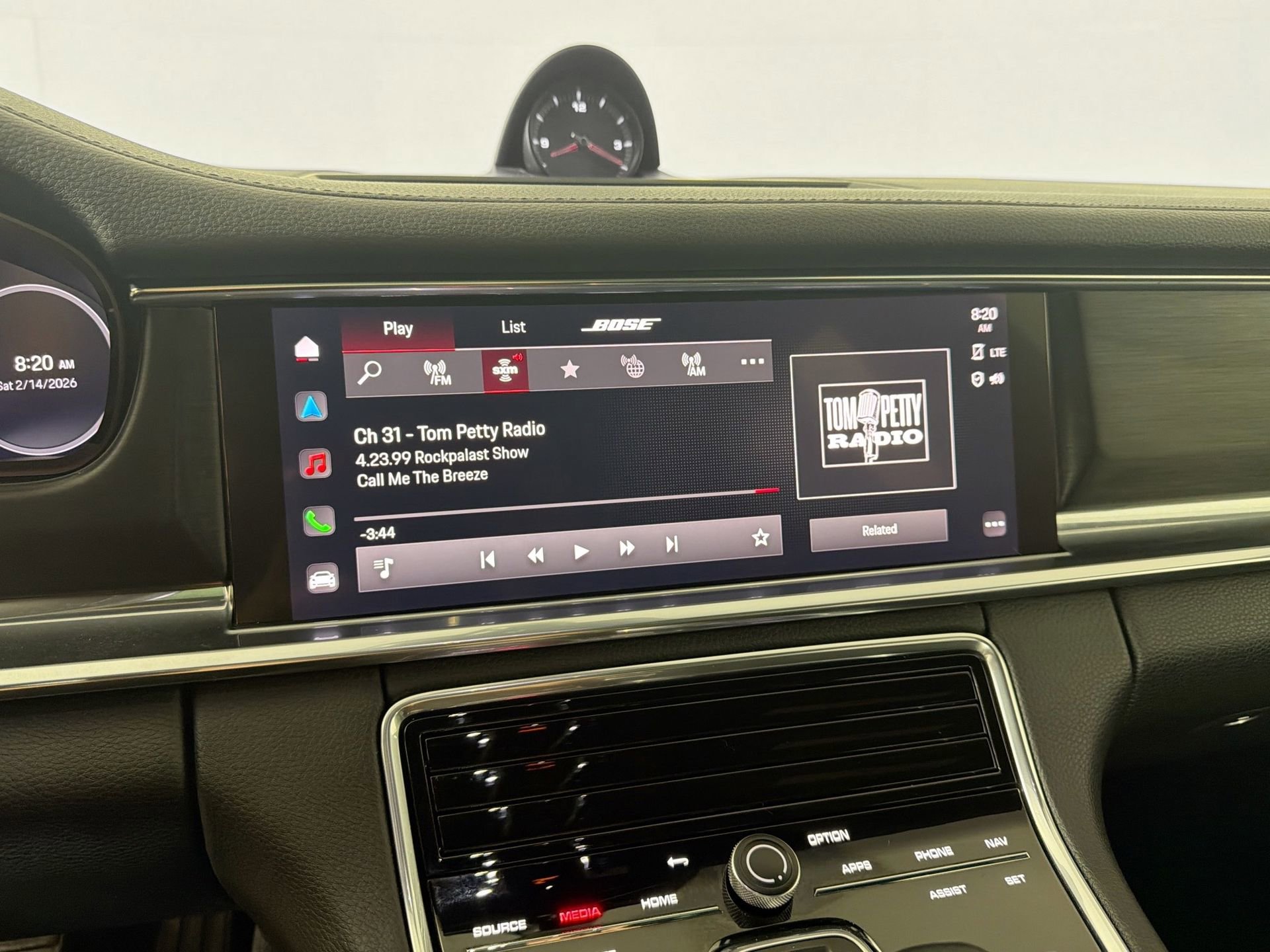 Certified 2023 Porsche Panamera 4 Platinum Edition w/ Assistance Package image 21