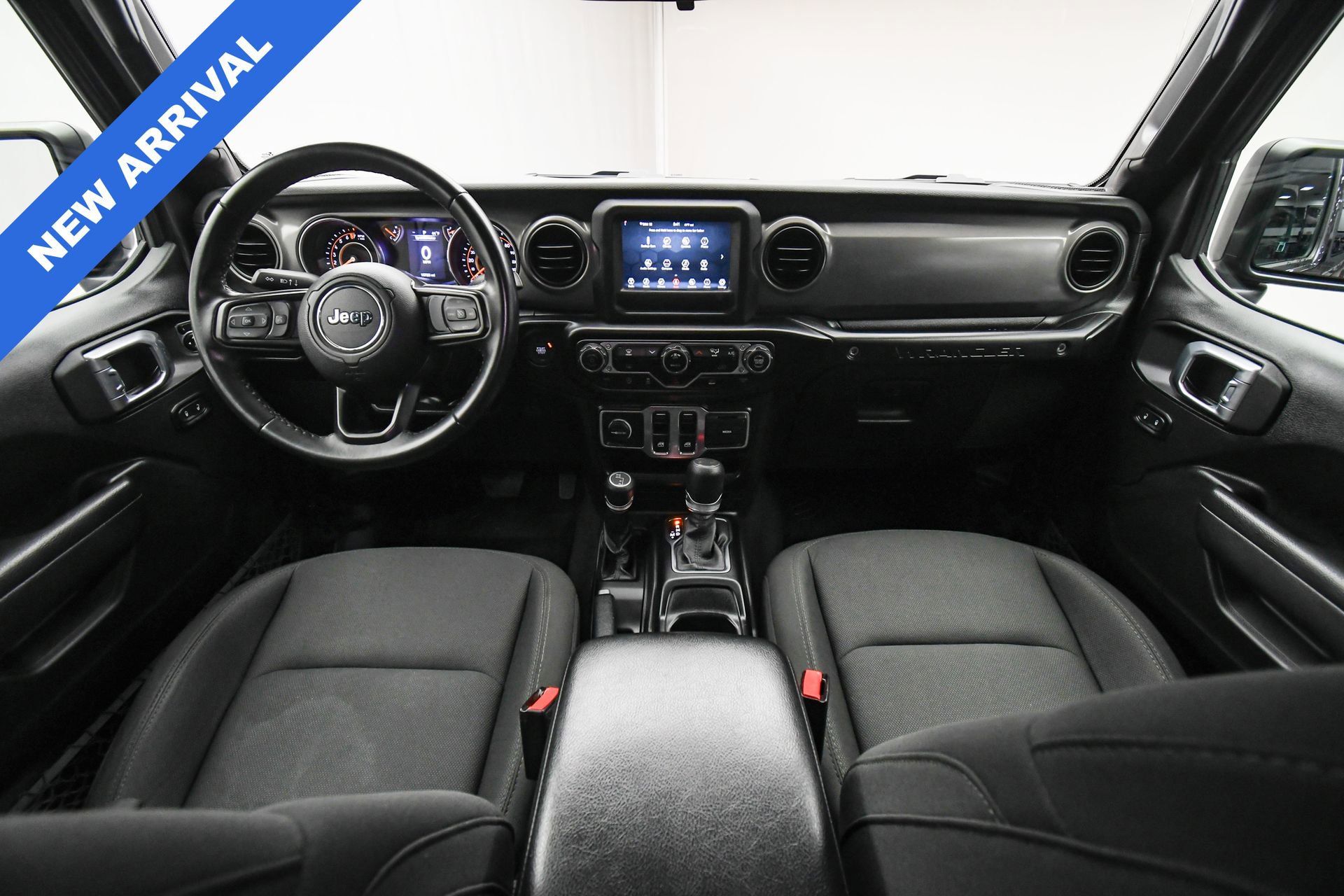 Used 2022 Jeep Wrangler Willys image 12