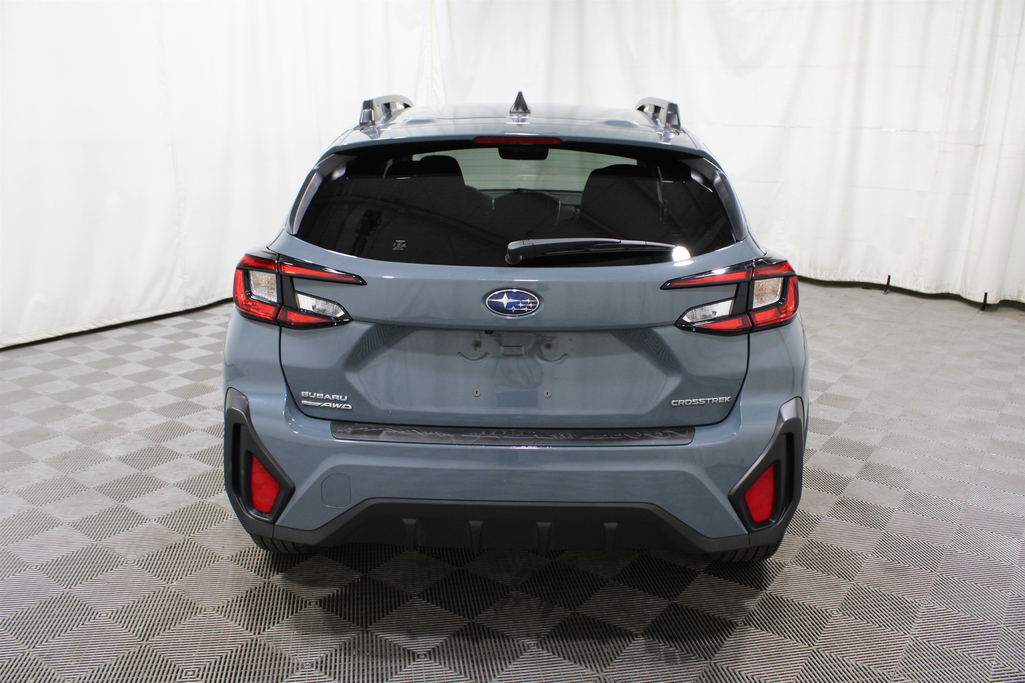 Used 2025 Subaru Crosstrek 2.0i Premium image 31