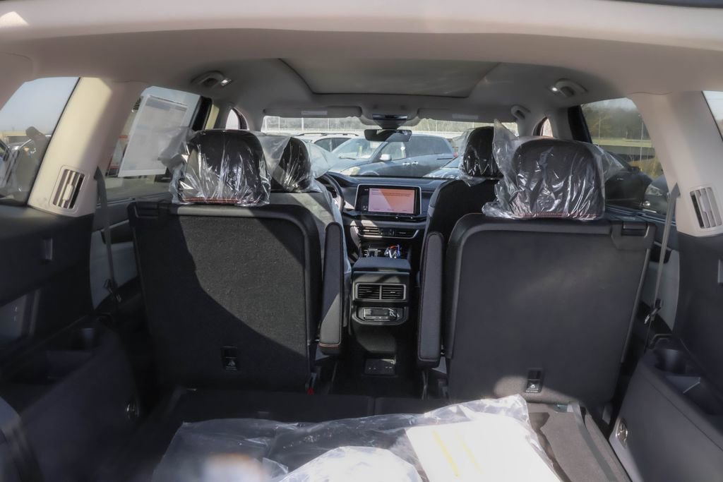 New 2026 Volkswagen Atlas Peak Edition image 26