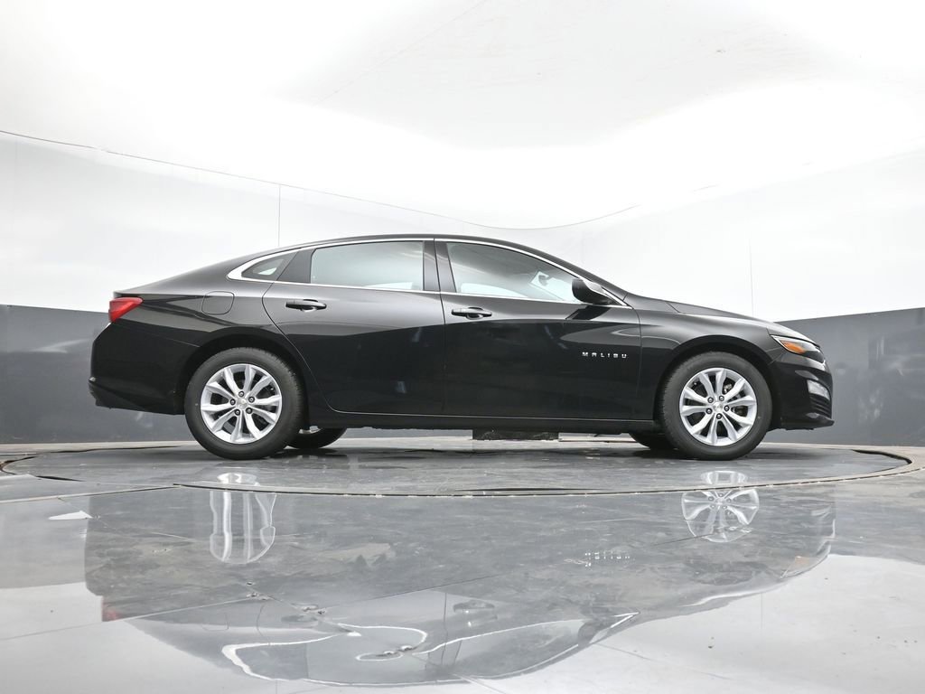 Used 2023 Chevrolet Malibu LT image 40